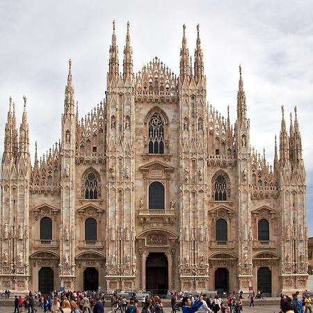 Nice Apartment In Milano, Close To Undergrond M3 Exteriör bild