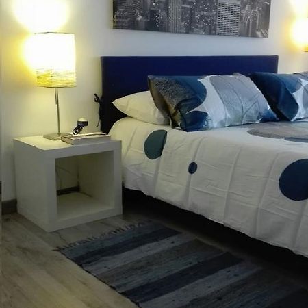 Nice Apartment In Milano, Close To Undergrond M3 Exteriör bild