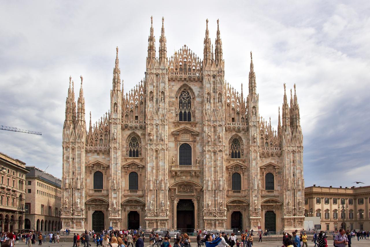 Nice Apartment In Milano, Close To Undergrond M3 Exteriör bild